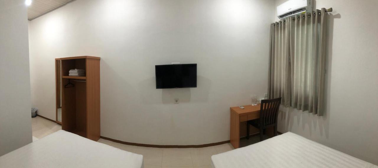 Aurora Hotel Siliwangi Cirebon Kültér fotó
