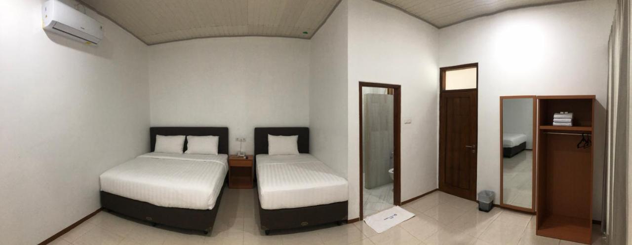Aurora Hotel Siliwangi Cirebon Kültér fotó